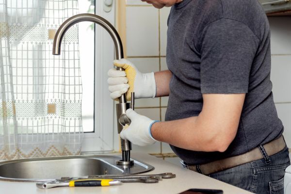 Kitchen Faucet Leak Repair in Richmond